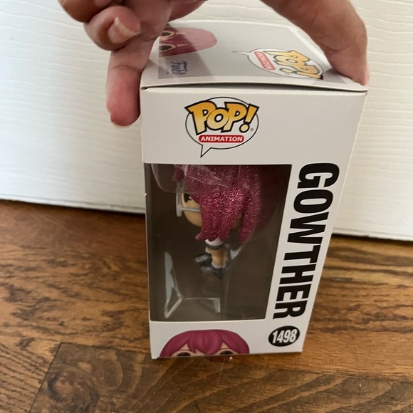 Funko Pop Exclusive Gowther with Glitter Pink Hair Diamond collection - Picture 6 of 9